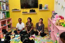 Bayi Disiksa, Yayasan...