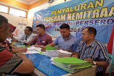 Luncurkan Program Kemitraan,...