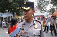 Bapak Dua Anak yang...