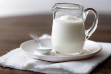 5 Manfaat Segelas Buttermilk...