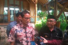 Bertemu Sandi, Depok...
