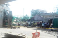Robohnya Crane LRT Jadi...