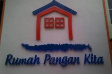 Bulog Masih Kekurangan...