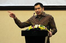 HT: Pembangunan Daerah...
