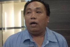 Arief Poyuono: Saya...