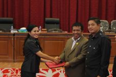 Kabupaten Landak Raih...