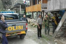 4 Tahun Cabuli Anak...