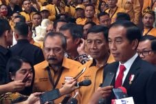 Jokowi Minta Rakyat...