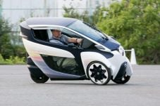 Toyota i-Road Dicoba...