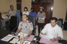 Tipu 20 Korban dengan...