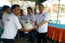 Partai Perindo Salurkan...