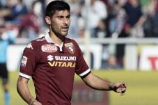 Fiorentina Boyong Kapten...