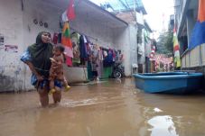 Bogor Hujan Deras, Warga...