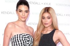 Kylie Jenner Iri dengan...
