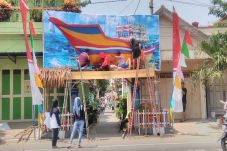 Meriahkan HUT RI, Warga...