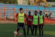 Dibawa PSM ke Lamongan,...