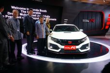 Mampir ke GIIAS 2017,...