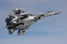 Sukhoi-35 Dipilih Perkuat...