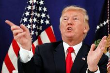 Trump: Solusi Militer...