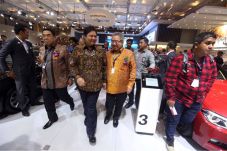 Pemerintah Akan Beri...