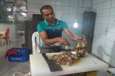 Ruus Mandi, Menu Kepala...
