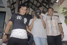 Diduga Cabuli 7 Bocah,...