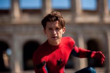 Tom Holland Garap Proyek...