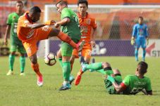 Borneo FC Masuk 10 Besar,...