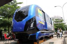 Pembangunan LRT dan...