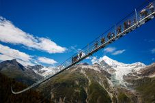 Swiss Bangun Jembatan...