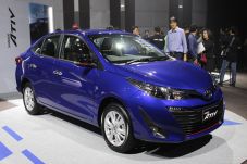Berbasis Vios, Toyota...