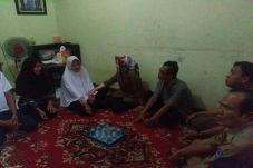 Turut Berduka, Wali...