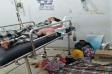 Anak 8 Tahun Merawat...