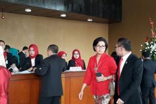 Busana Para Srikandi...