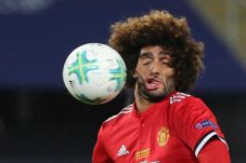 Juventus Ingin Fellaini...