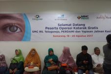 Operasi Katarak Gratis...