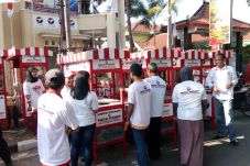 Perindo Bagikan 20 Gerobak...