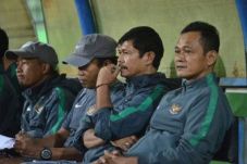 Kalah Bersaing, Indra...