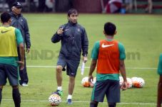 Kembali Clean Sheet,...