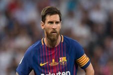 Lionel Messi Tolak Tandatangani...