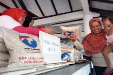 Kartini Perindo Bagikan...
