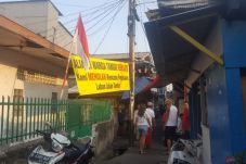 Pembangunan Jalan Tembus...