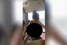 Gadis Maroko Menangis...