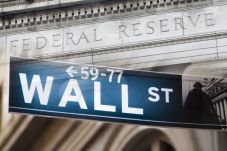 Wall Street Ditutup...