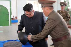 Korut Tengah Garap ICBM...
