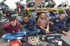 Mengaku dari Mabes Polri...