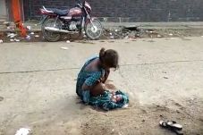 Gadis 17 Tahun di India...