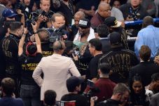 Mayweather: Ini Pertarungan...