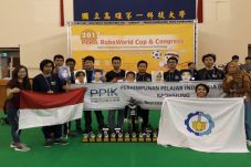 Tim Ichiro ITS Juara...