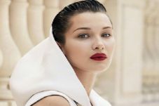 Bella Hadid Kembali...